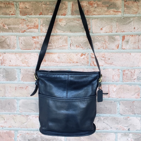 Coach Handbags - Coach Bleeker Bucket Bag Classic 4153